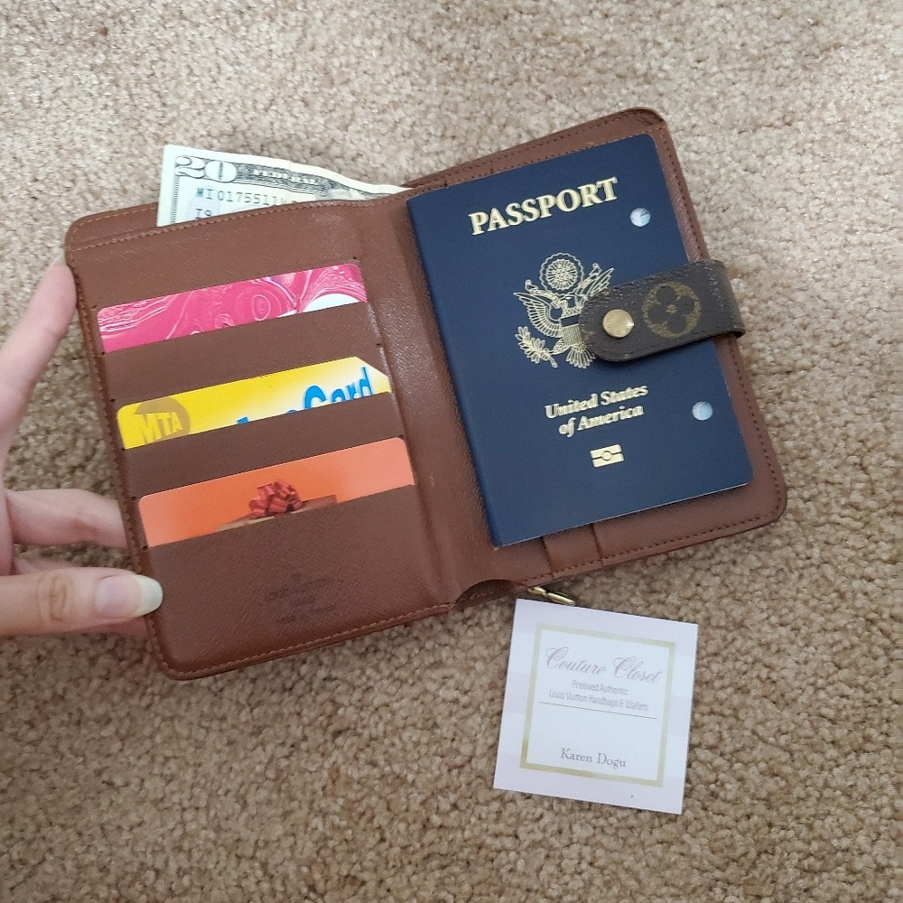 Louis vuitton porte papier zippe travel wallet